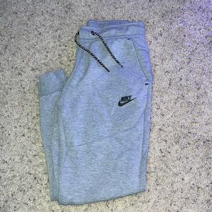 Nike Tech Fleece Sweatpants